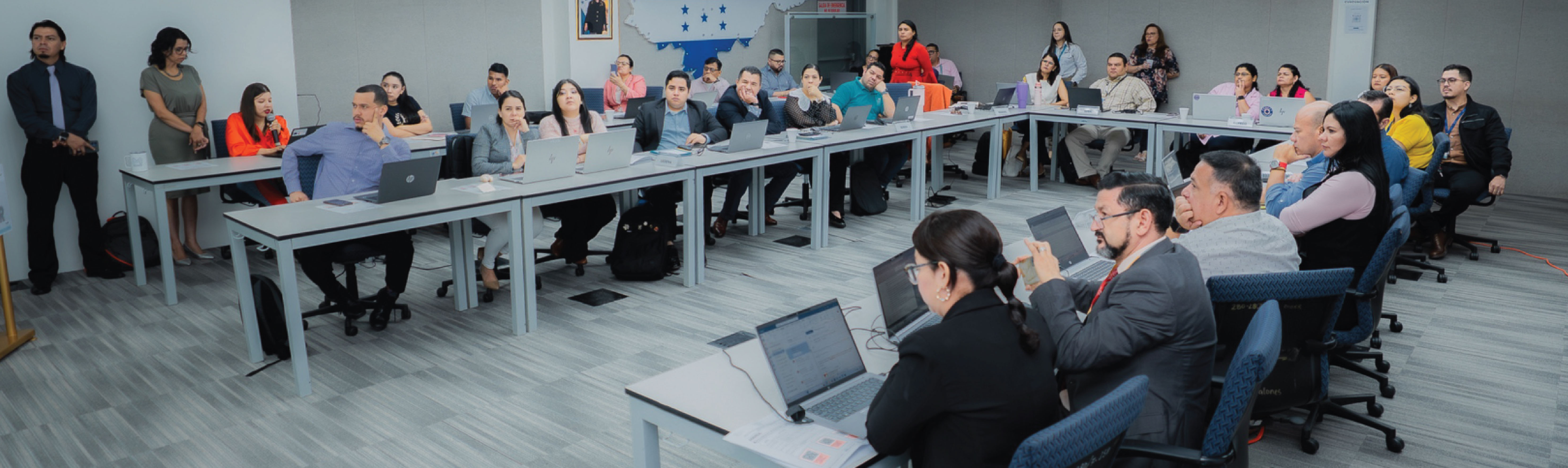 Imagen Tercer Mesa de Trabajo para la Estandarización del Proceso Solicitud de Viáticos - 1